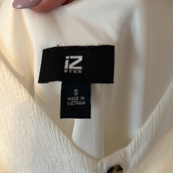 White dress with buttons. Mid length.Fitted on top. Very soft material! - Picture 3 of 5